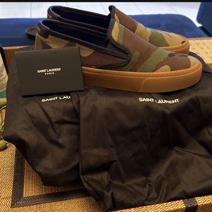 Saint Laurent Venice Low T Slip On Sneakers